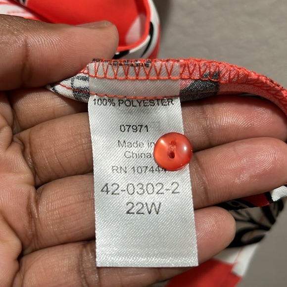 Jessica London Women’s Tropical Floral Rad White Black Women's Top 22W Vacay - Picture 4 of 10